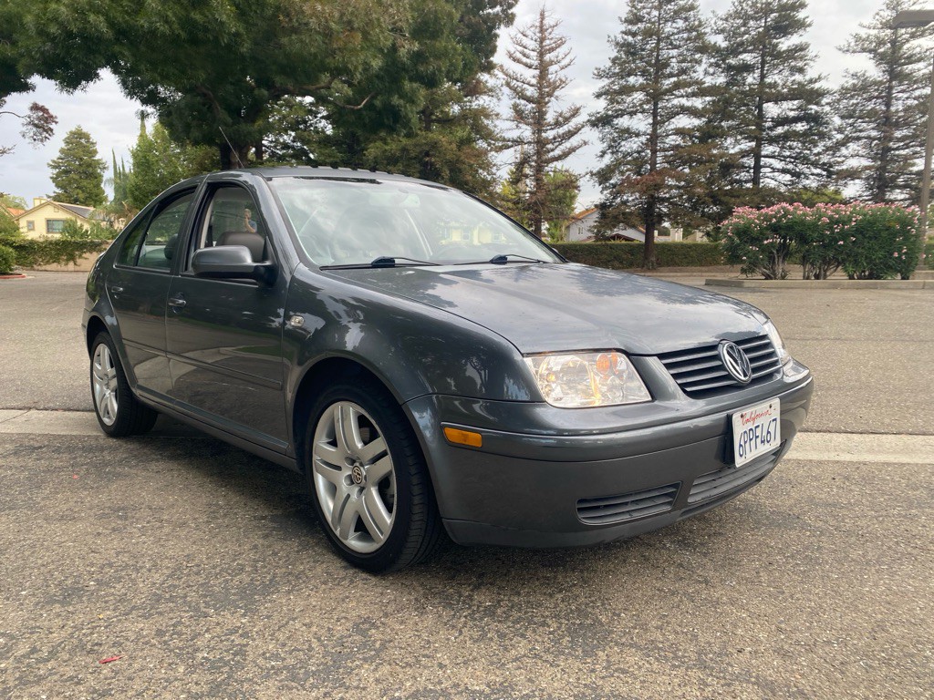 2003 Volkswagen Jetta Image 8