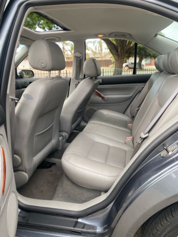 2003 Volkswagen Jetta Image 13