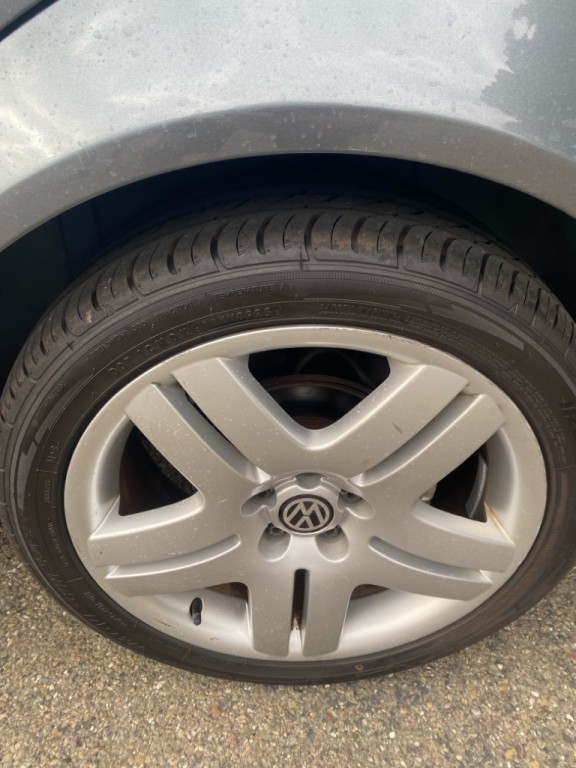 2003 Volkswagen Jetta Image 15