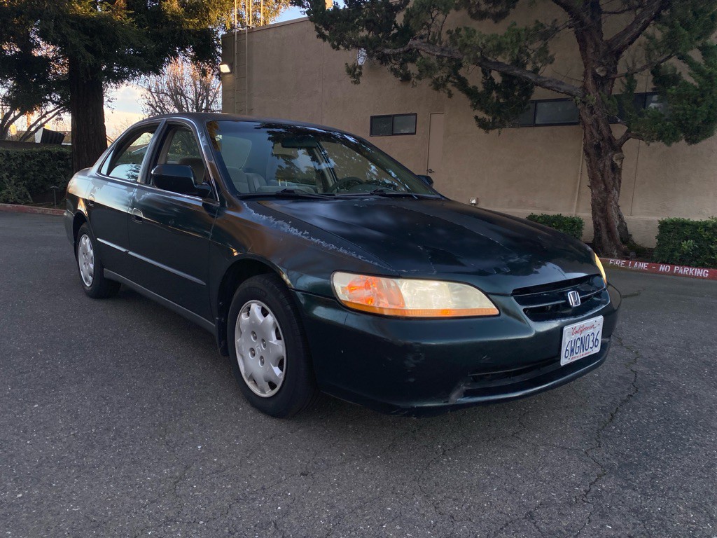 2000 Honda Accord Image 1