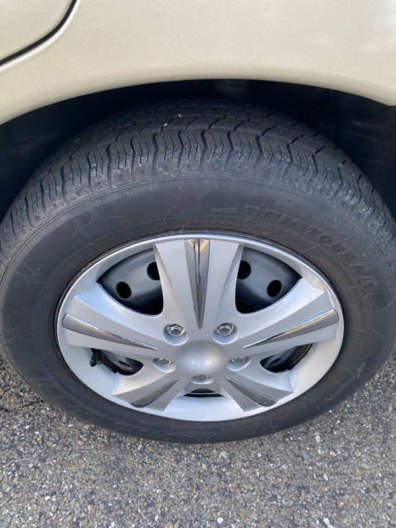 2001 Nissan Altima Image 16