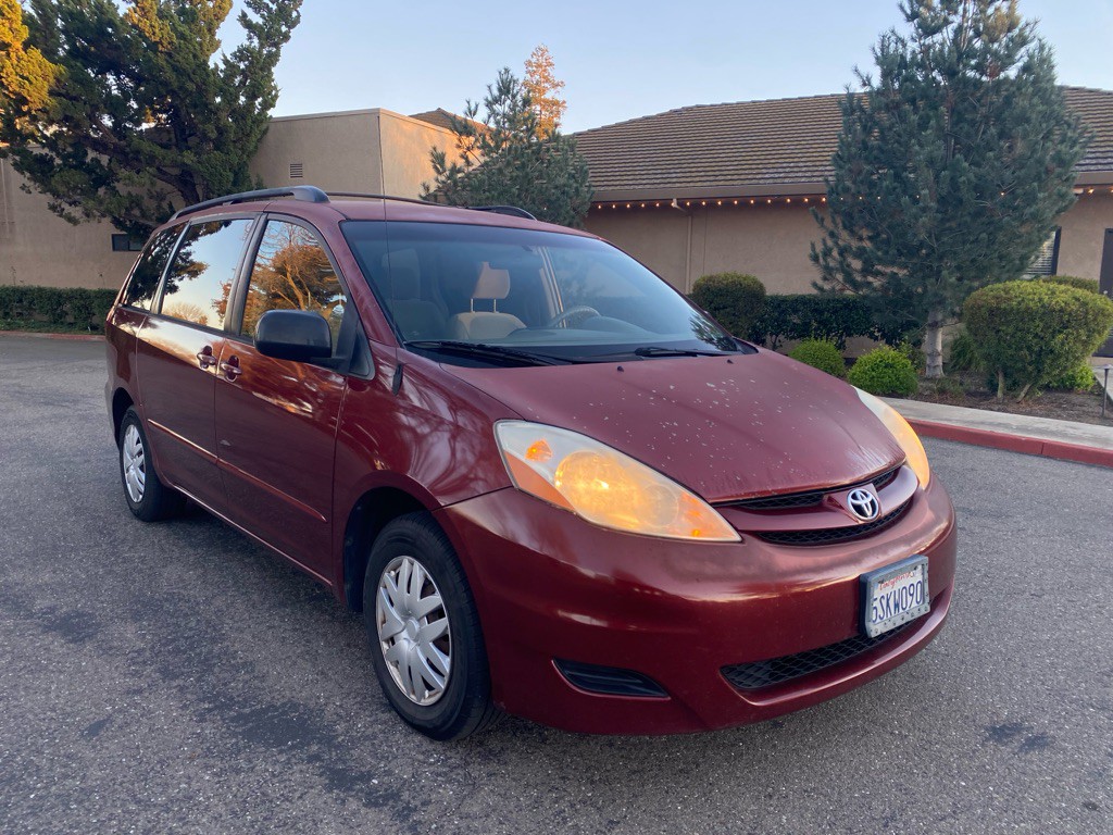 2006 Toyota Sienna Image 1