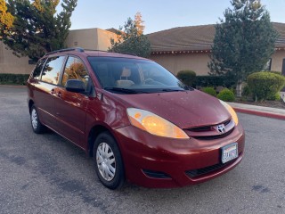 Image for 2006 Toyota Sienna CE ID: 7249759