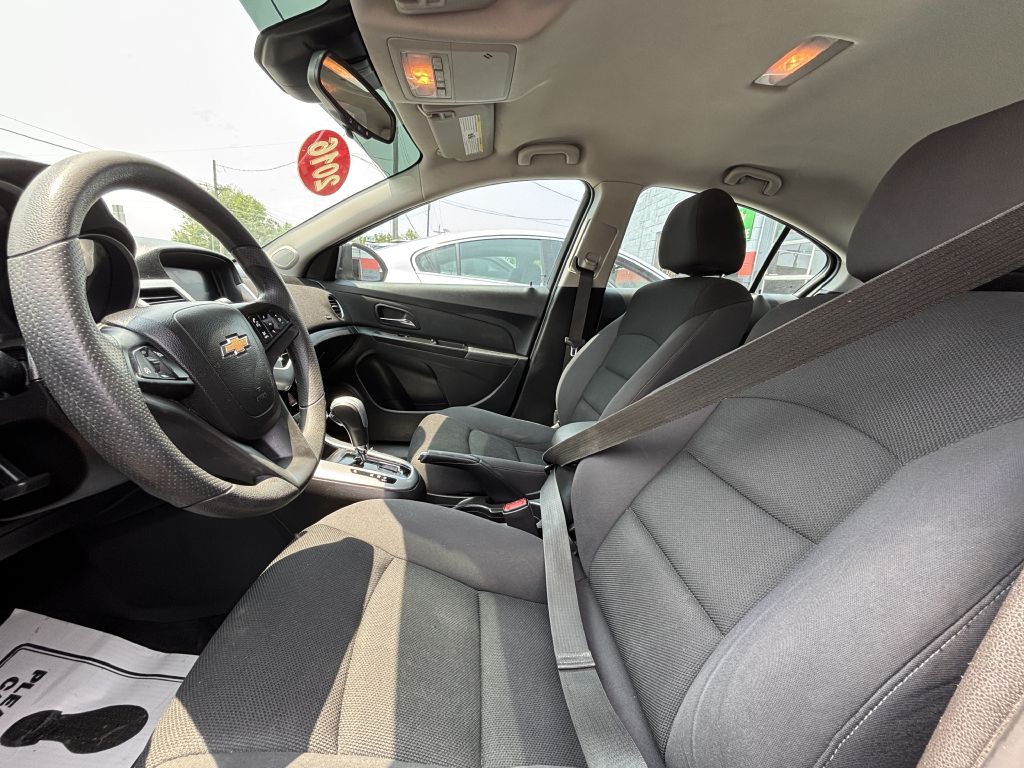 2016 Chevrolet Cruze Image 5