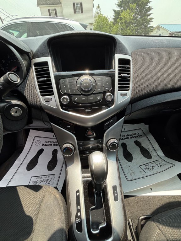 2016 Chevrolet Cruze Image 7