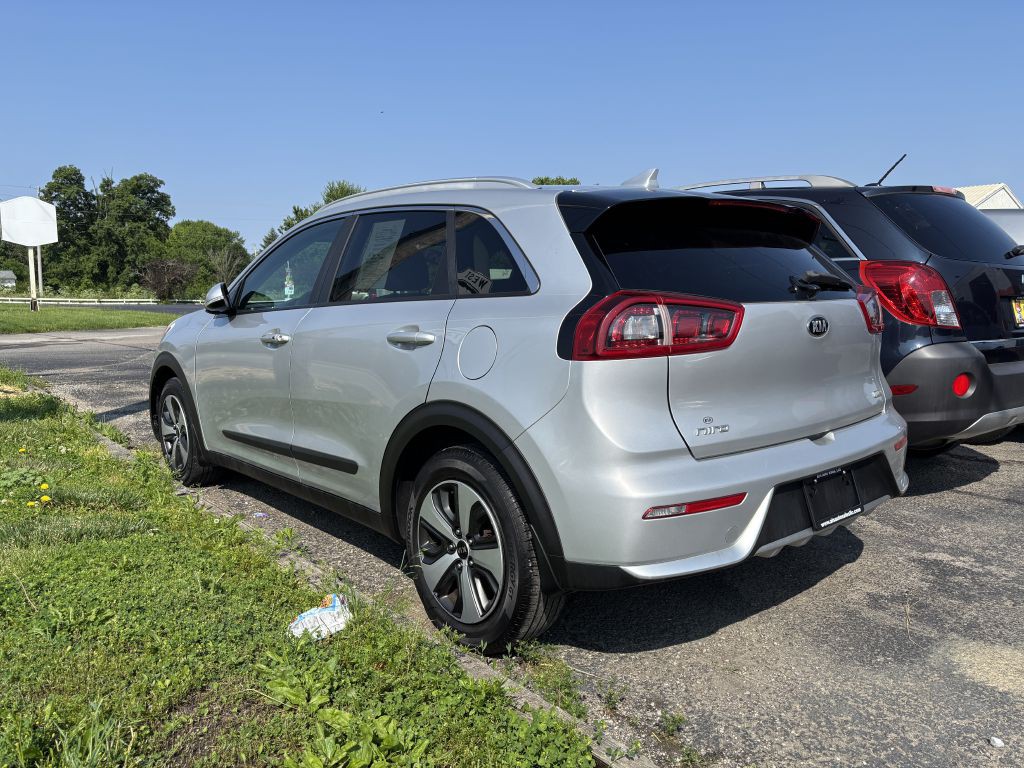 2017 Kia Niro Image 4