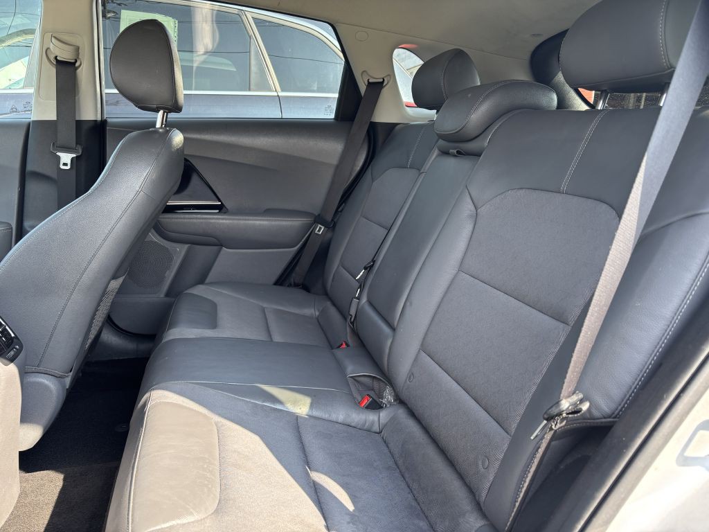 2017 Kia Niro Image 9