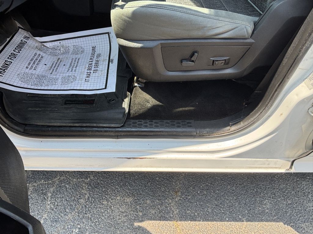 2016 RAM 1500 Image 6