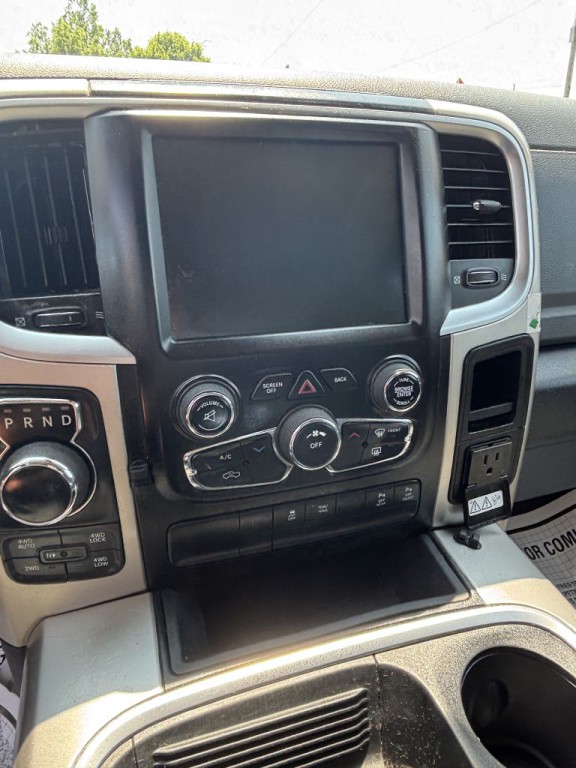 2016 RAM 1500 Image 11