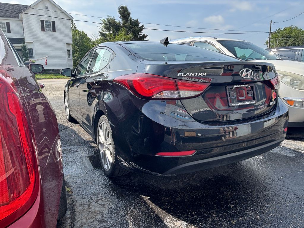 2015 Hyundai Elantra Image 4