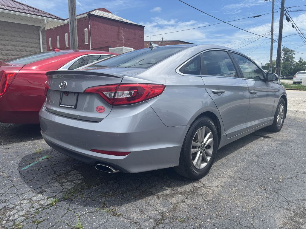 2017 Hyundai Sonata Image 3