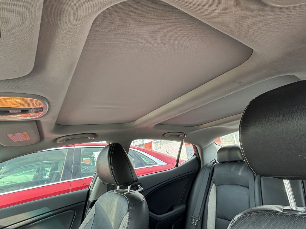 2012 Kia Optima Image 8