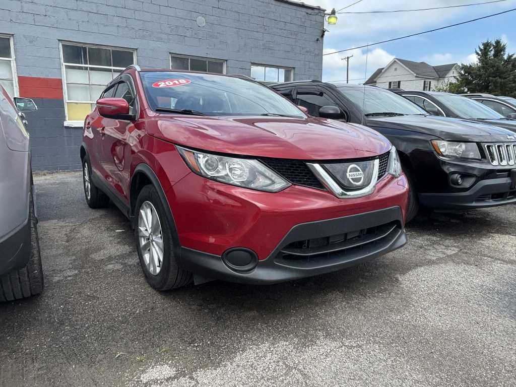 2018 Nissan Rogue Image 2