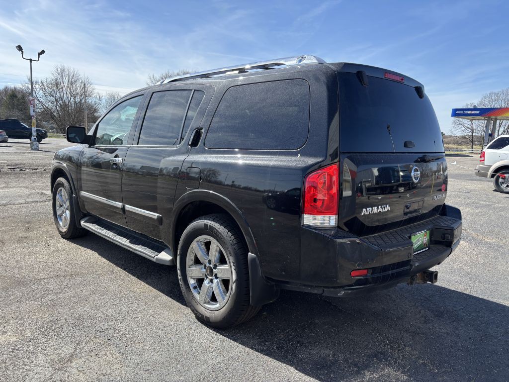 2012 Nissan Armada Image 17