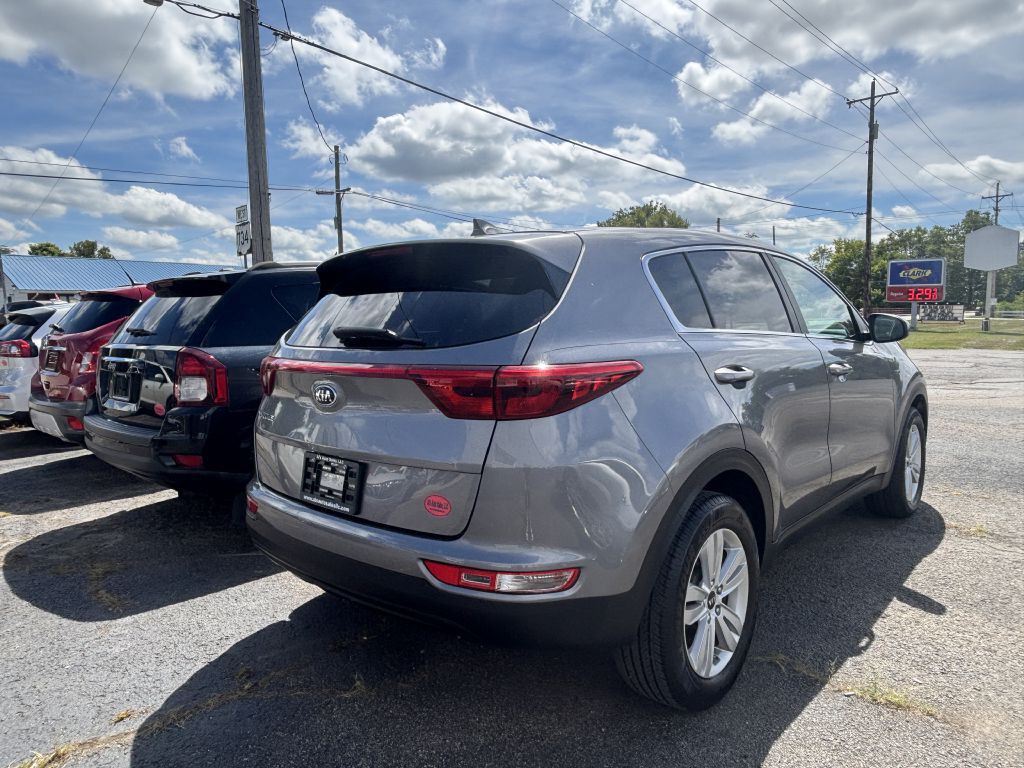 2017 Kia Sportage Image 2