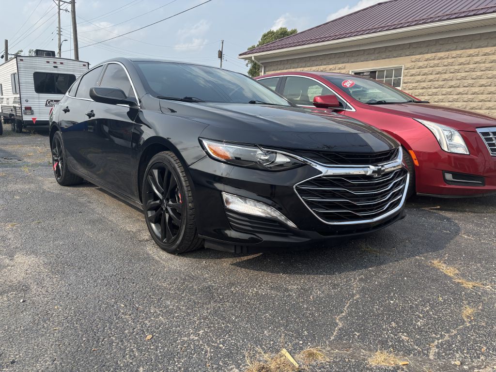 2021 Chevrolet Malibu Image 1