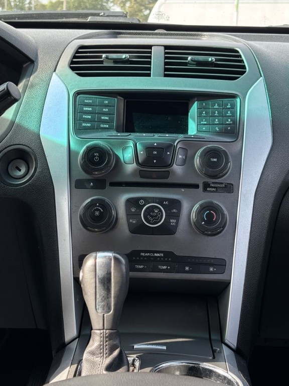 2015 Ford Explorer Image 7