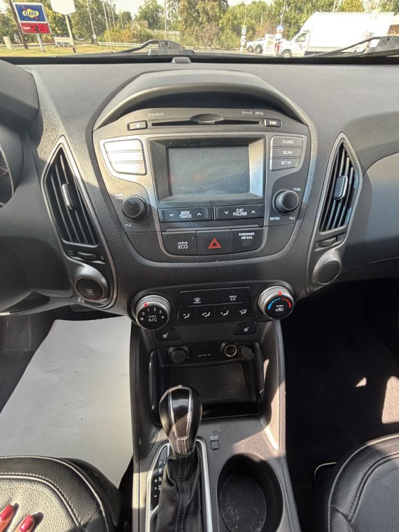 2015 Hyundai Tucson Image 7
