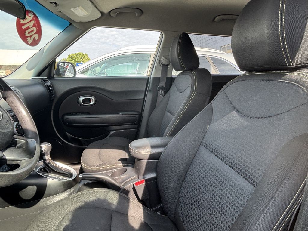 2016 Kia Soul Image 5