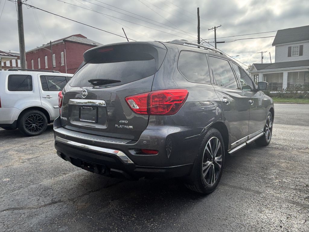 2017 Nissan Pathfinder Image 3
