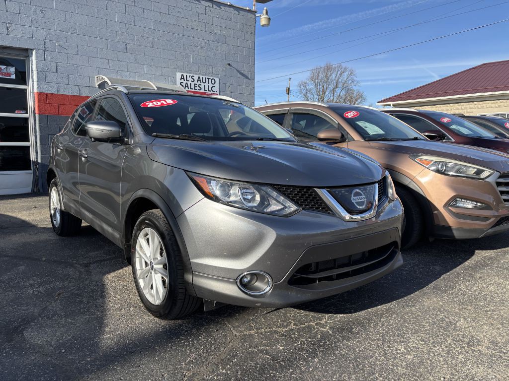 2018 Nissan Rogue Image 2