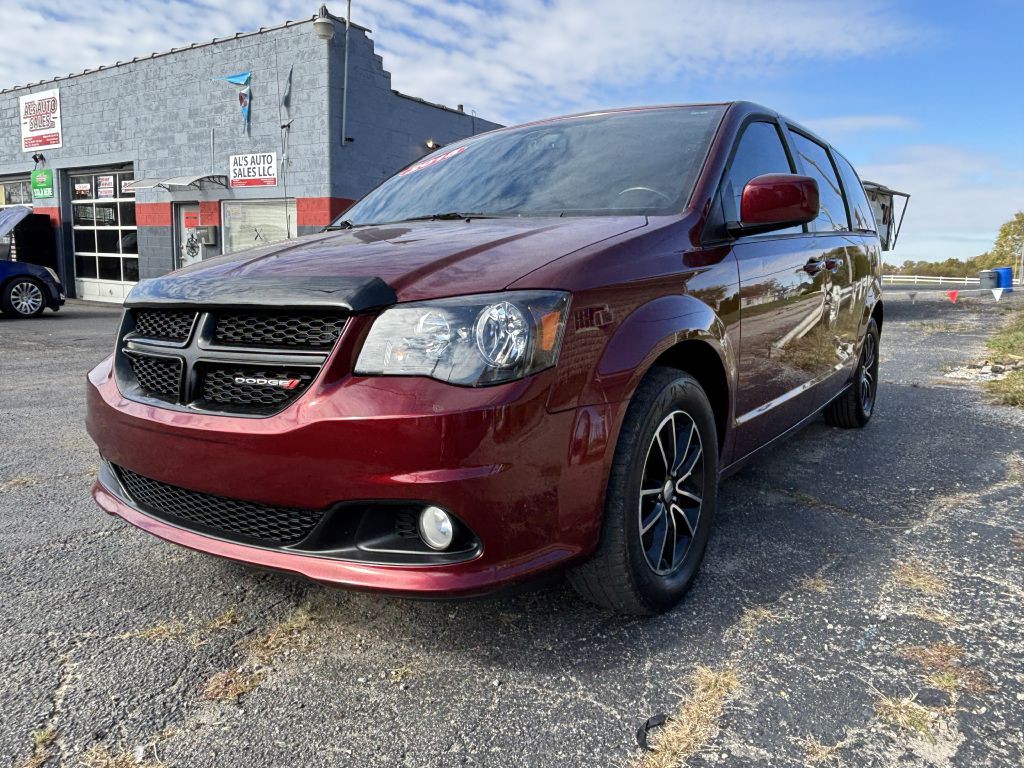 2018 Dodge Grand Caravan Image 2