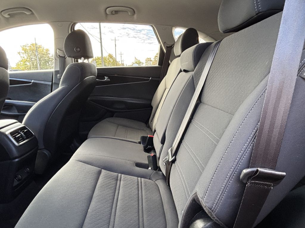 2018 Kia Sorento Image 8