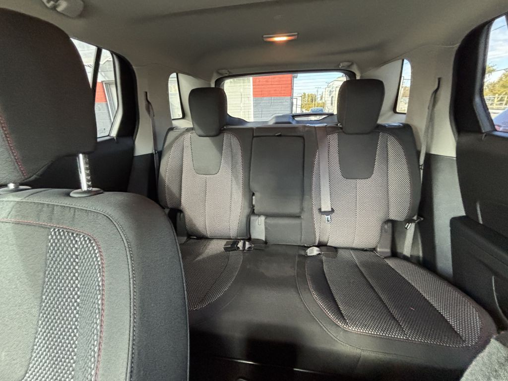 2017 GMC Terrain Image 6