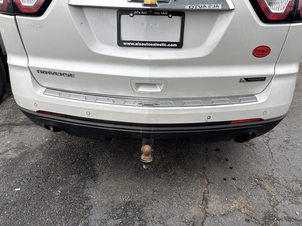 2017 Chevrolet Traverse Image 4