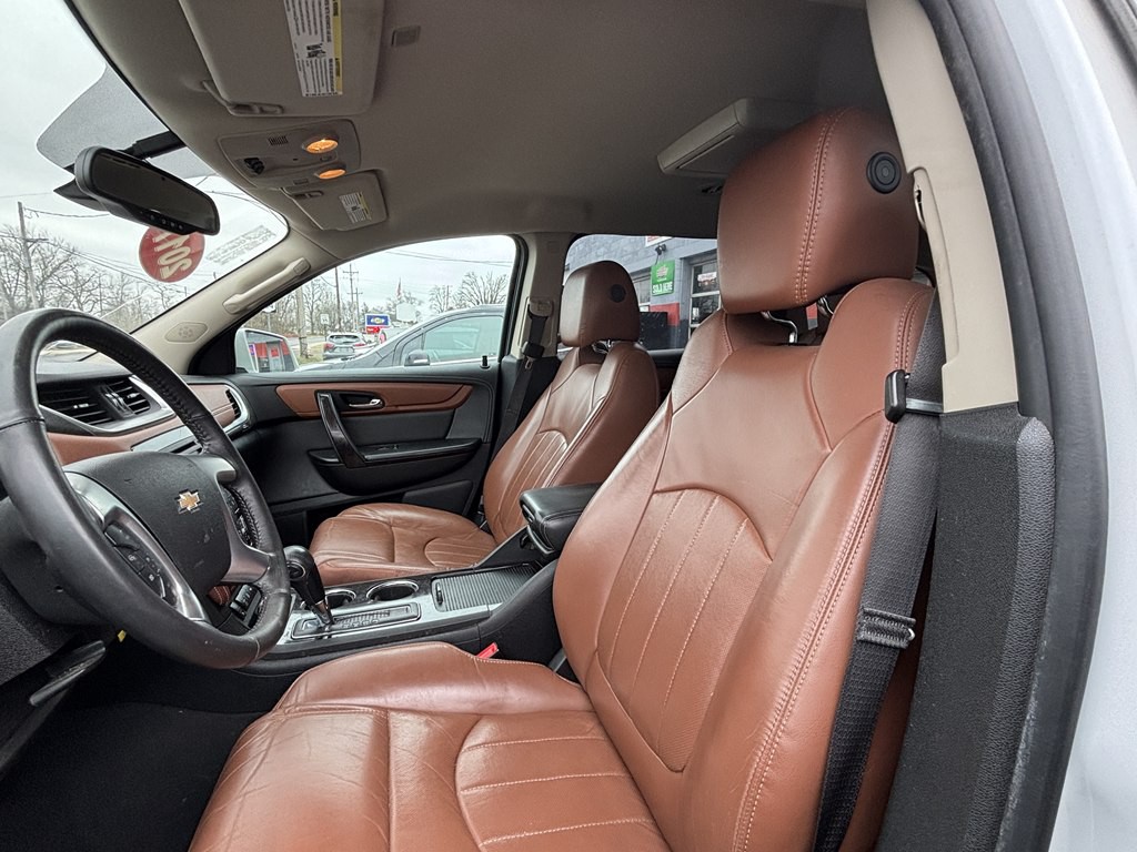 2017 Chevrolet Traverse Image 6