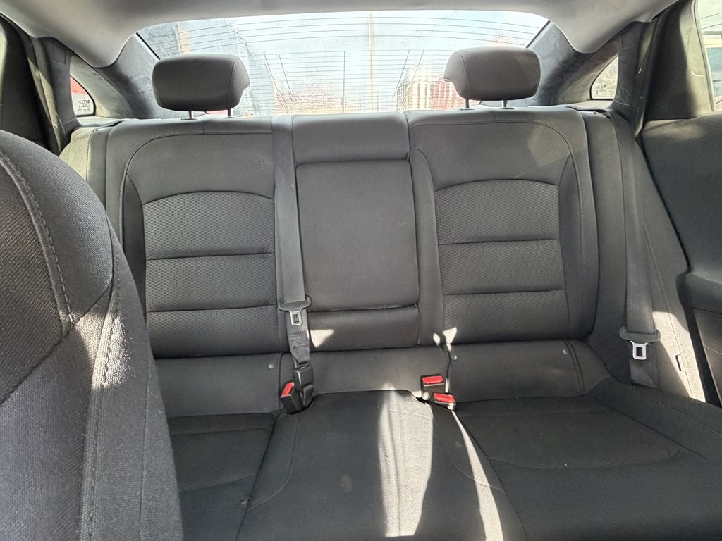 2016 Chevrolet Malibu Image 11