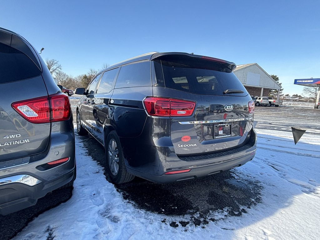 2019 Kia Sedona Image 4