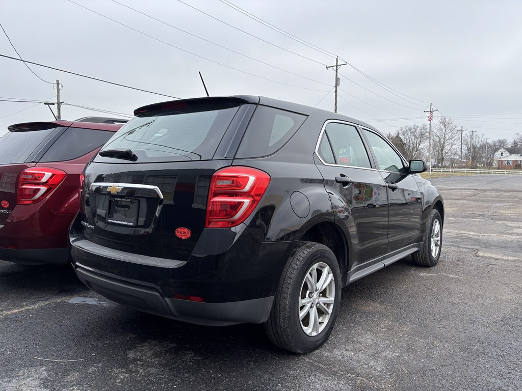2017 Chevrolet Equinox Image 3