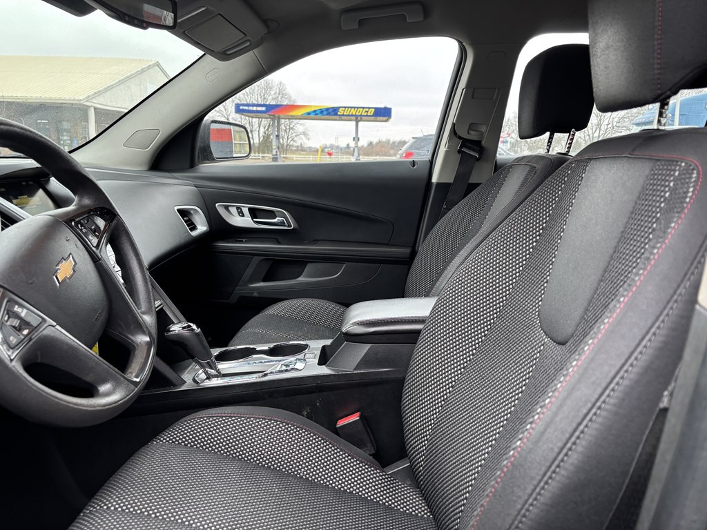 2017 Chevrolet Equinox Image 5