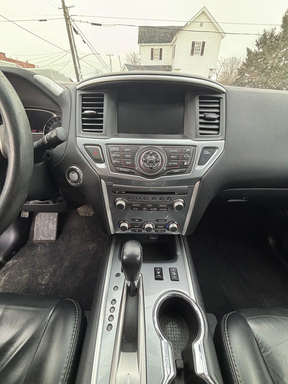 2018 Nissan Pathfinder Image 6