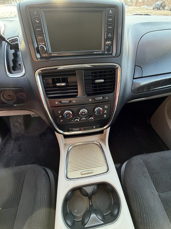 2016 Dodge Grand Caravan Image 7