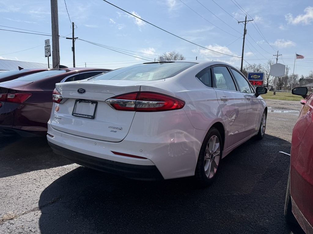 2019 Ford Fusion Image 3