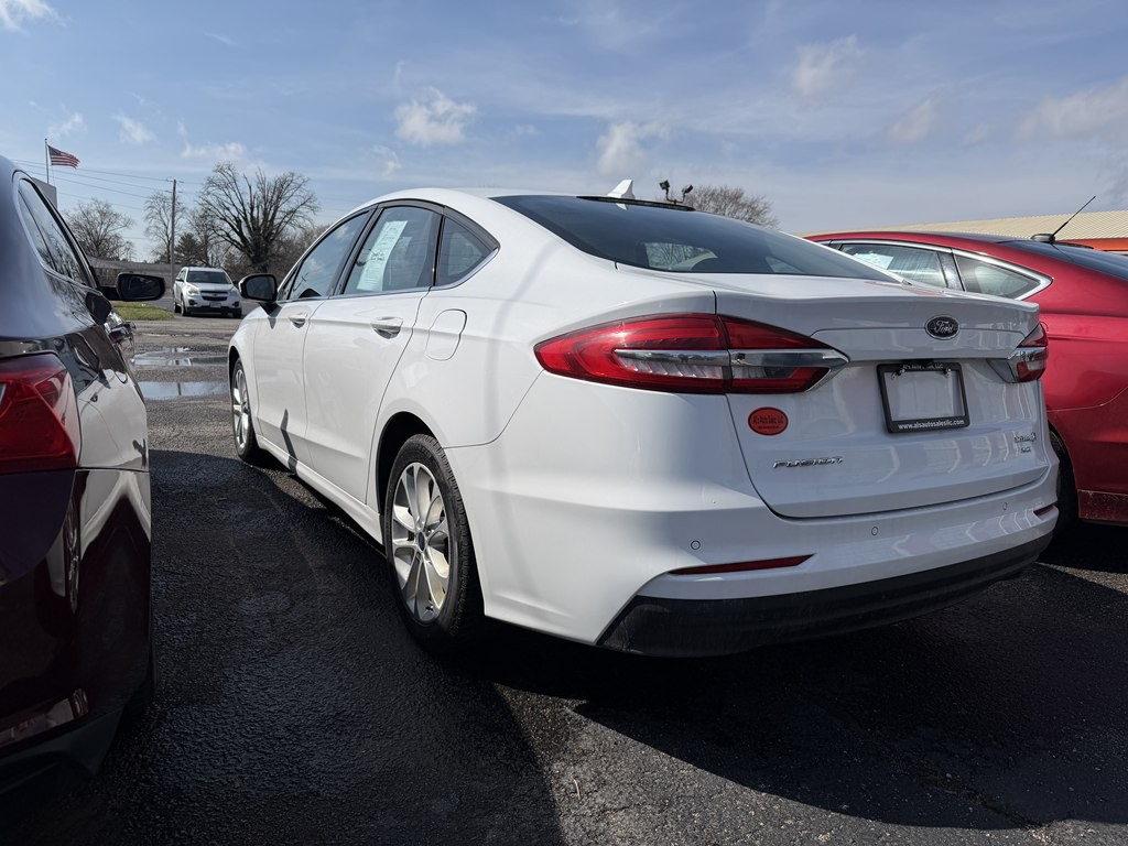 2019 Ford Fusion Image 4