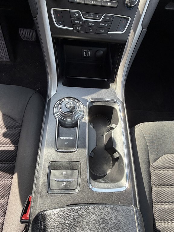 2019 Ford Fusion Image 8