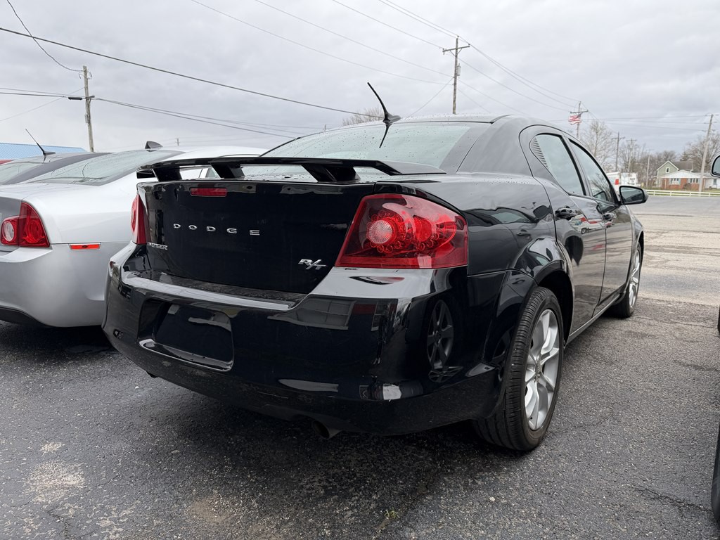 2012 Dodge Avenger Image 3