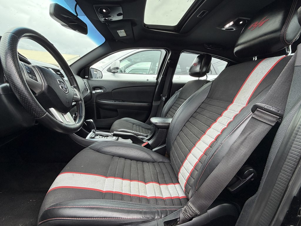 2012 Dodge Avenger Image 5