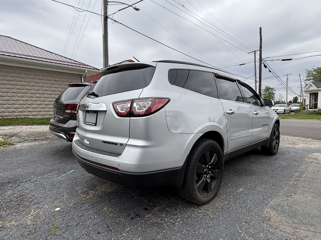 2016 Chevrolet Traverse Image 3