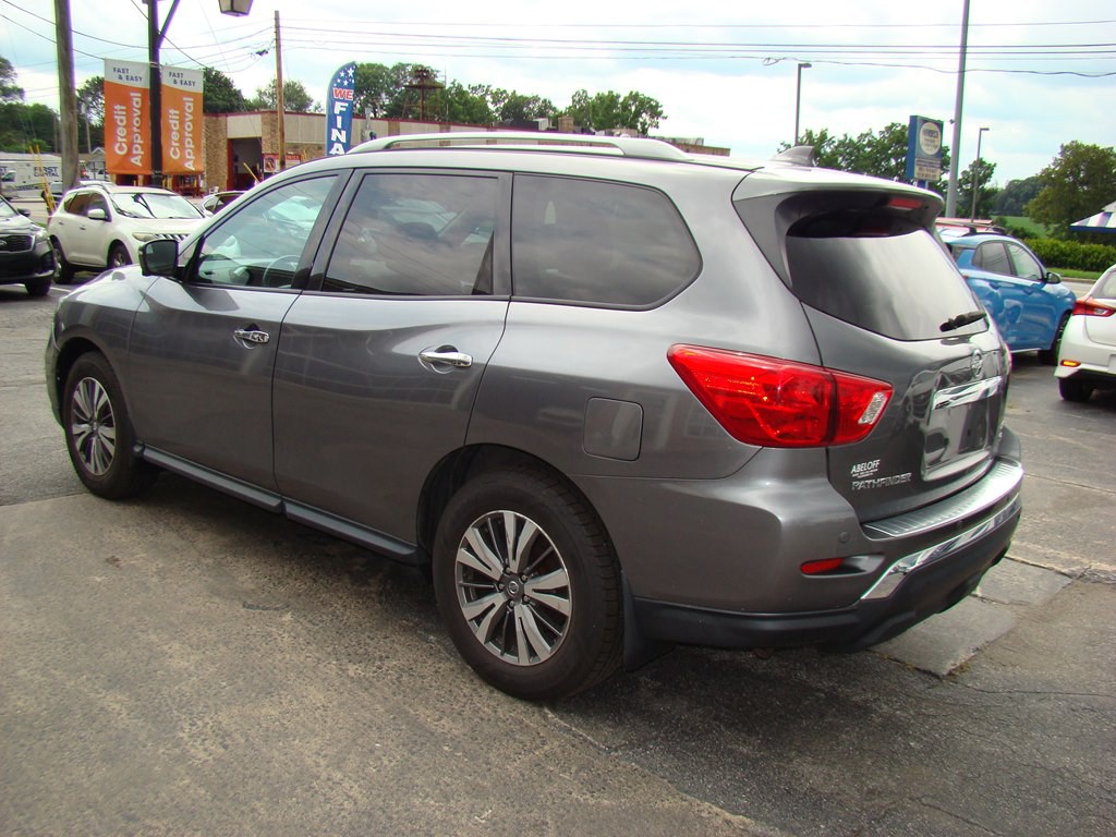 2020 Nissan Pathfinder Image 6