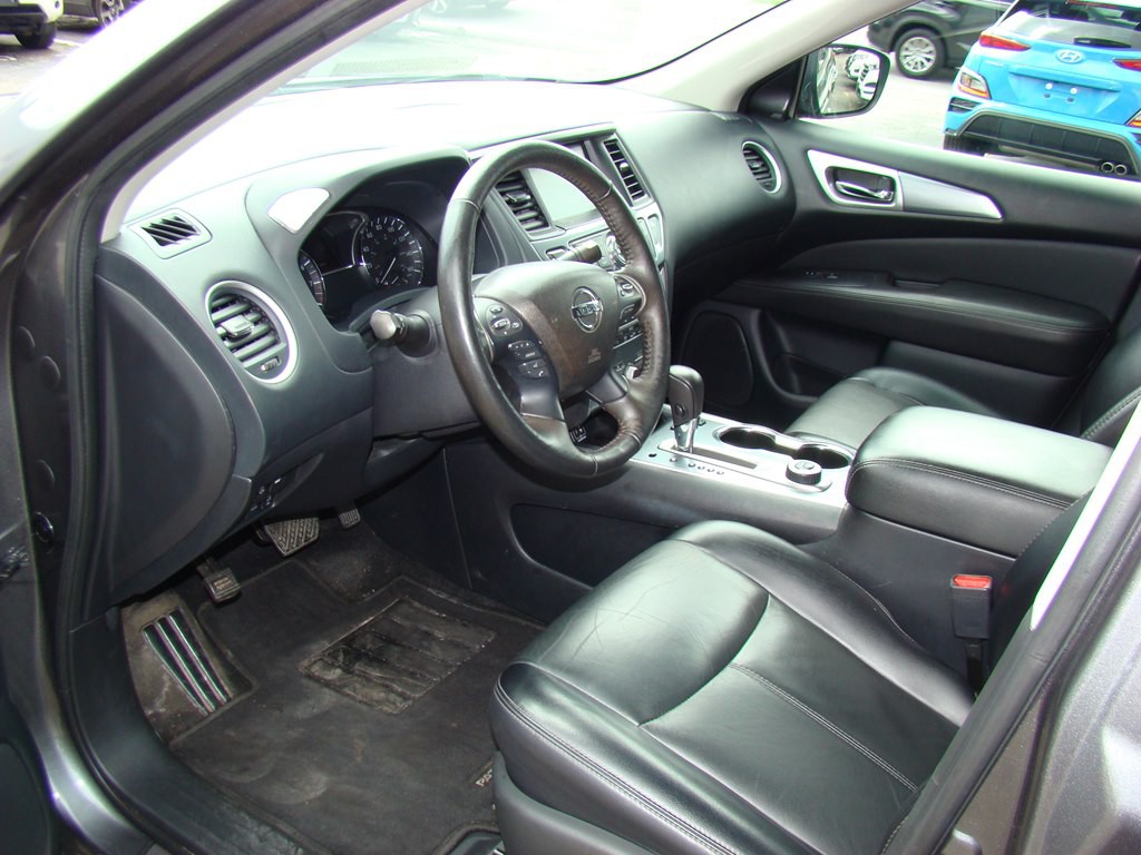 2020 Nissan Pathfinder Image 7