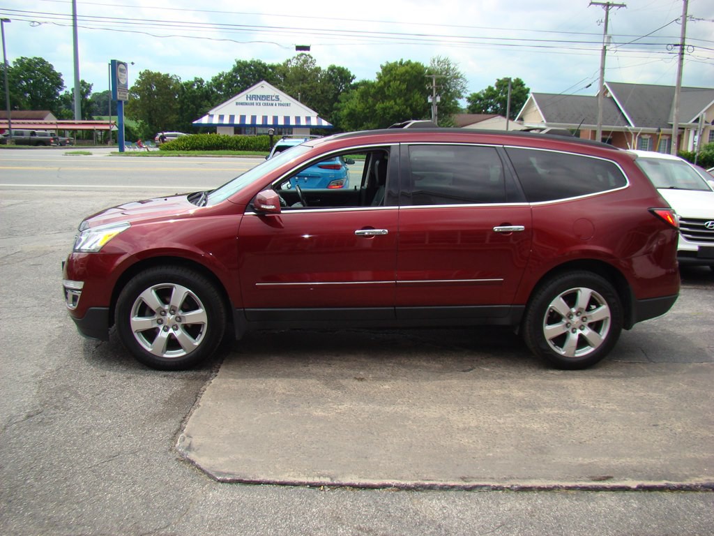 2017 Chevrolet Traverse Image 4
