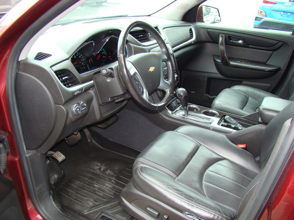 2017 Chevrolet Traverse Image 7