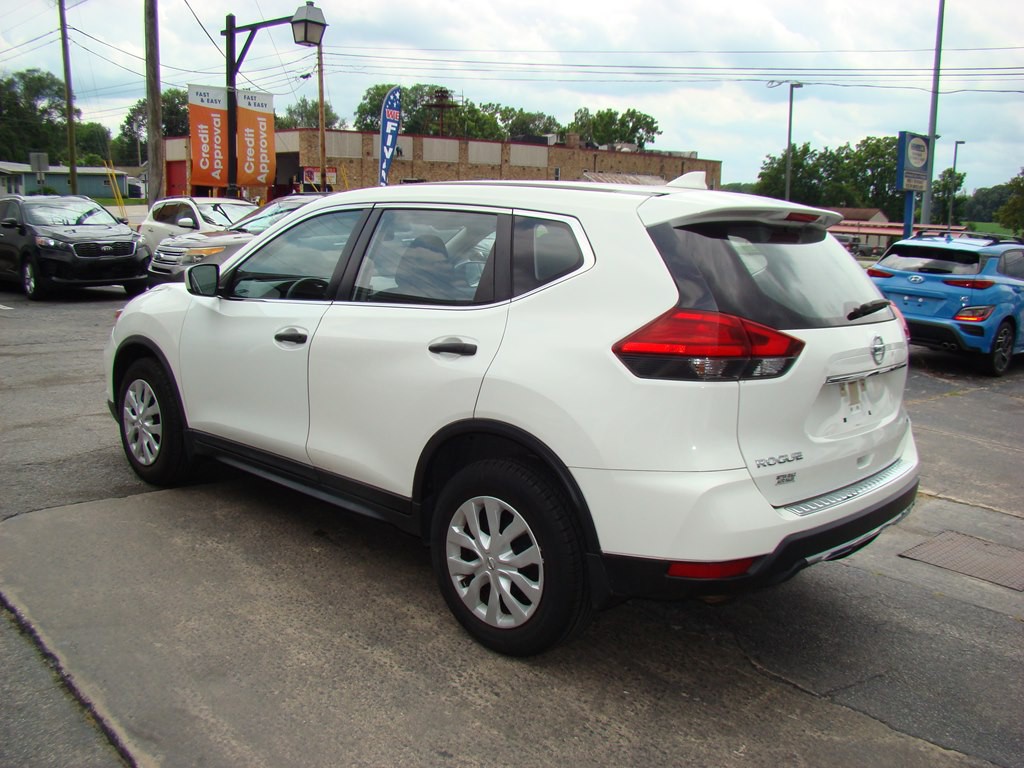 2017 Nissan Rogue Image 6