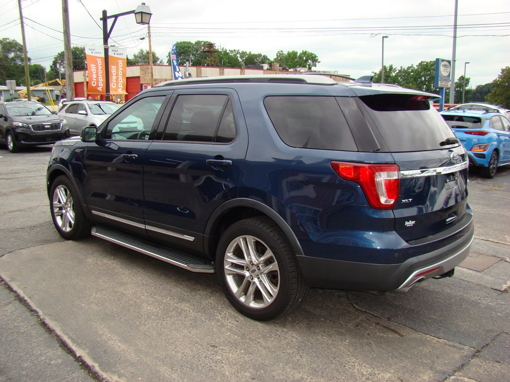 2016 Ford Explorer Image 6