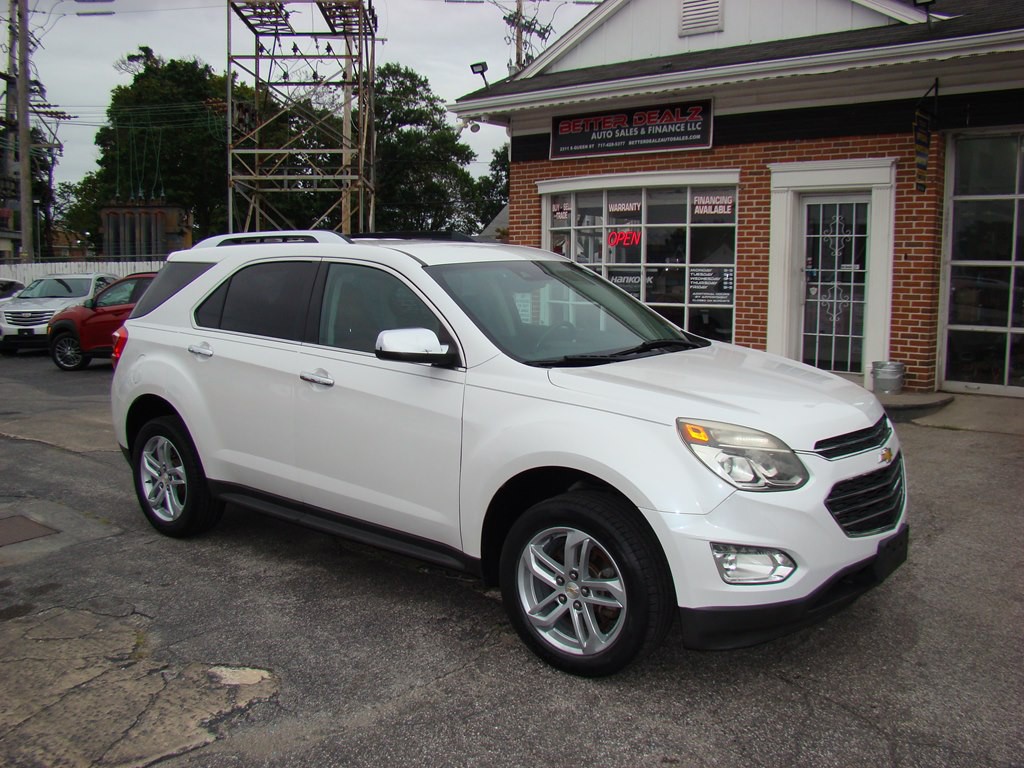 2017 Chevrolet Equinox Image 2