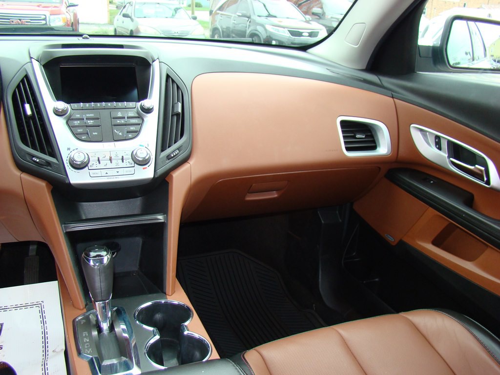 2017 Chevrolet Equinox Image 10